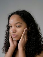 pexels-ron-lach-9442297